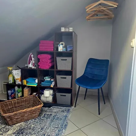 Neu-komfortappartement Mit Klima,privatparkplatz, Ideal Fuer Langzeitaufenthalt *